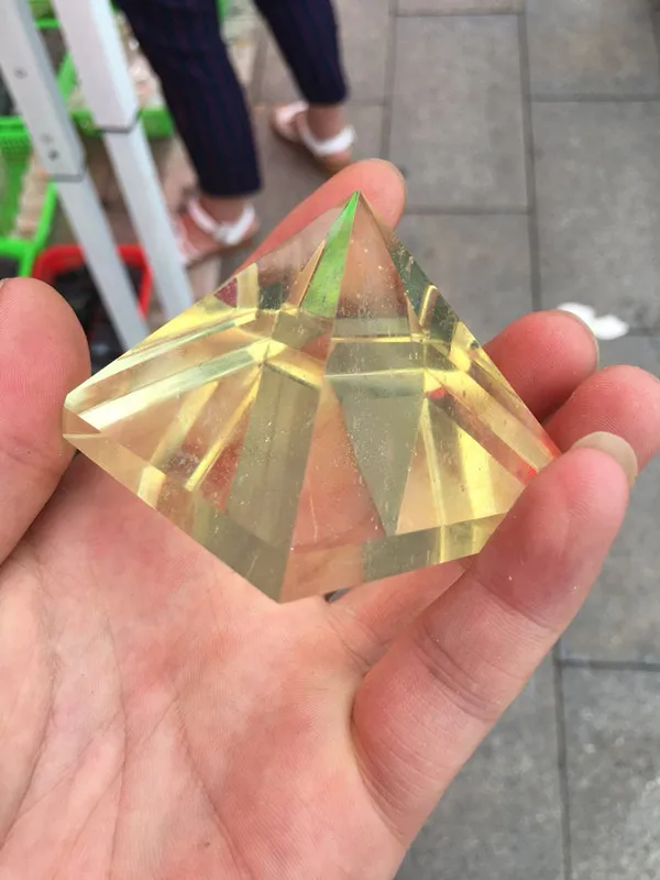 New style artificial crystal yellow fused stone pyramid fused stone 4 - sided column
New style artificial crystal yellow fused stone pyramid fused stone 4 - sided column