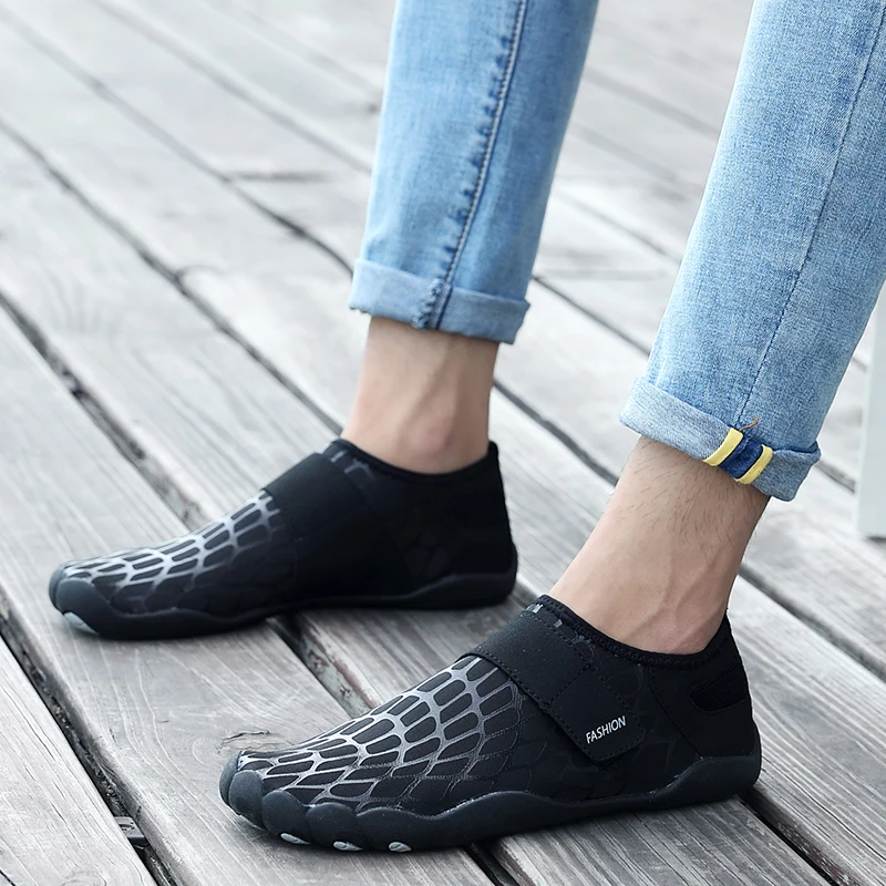 Dr.eagle Men Beach Shoes Outdoor Swimming woman sport shoes water Adult Unisex slippers for swimming pool Seaside yoga Shoes
Dr.eagle Men Beach Shoes Outdoor Swimming woman sport shoes water Adult Unisex slippers for swimming pool Seaside yoga Shoes