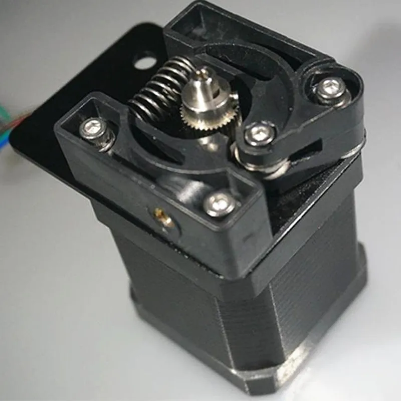 SWMAKER 3D printer accessories remote bowden extruder feeding for 1.75mm no motor
SWMAKER 3D printer accessories remote bowden extruder feeding for 1.75mm no motor