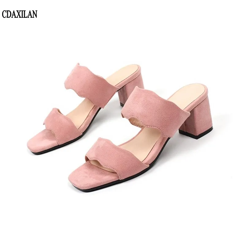 CDAXILAN new arrival slippers women fashion faux suede outside slippers square heel middle heel slides ladies girls summer shoe
CDAXILAN new arrival slippers women fashion faux suede outside slippers square heel middle heel slides ladies girls summer shoe