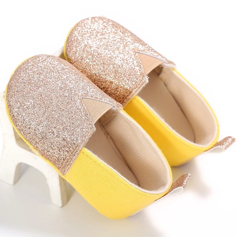 Fashion Spring Summer Infants Baby Soft Sole Cotton Shoes Born Girl Toddler Crib Bling Moccasin Prewalker 0-18M New
Fashion Spring Summer Infants Baby Soft Sole Cotton Shoes Born Girl Toddler Crib Bling Moccasin Prewalker 0-18M New