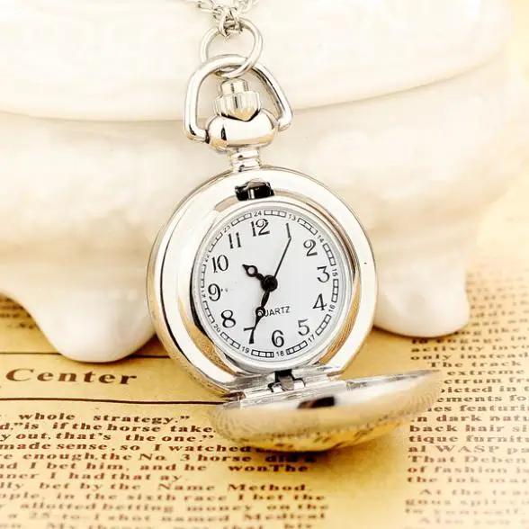 2019 New Fashion Men andWomen Silver Pocket Watch Quartz Stainless Steel Pocket Watch Steampunk Small Pocket Clock Tower Pendant
2019 New Fashion Men andWomen Silver Pocket Watch Quartz Stainless Steel Pocket Watch Steampunk Small Pocket Clock Tower Pendant