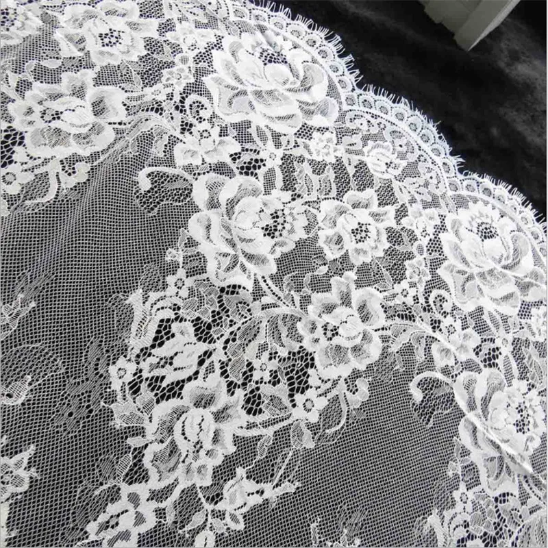 3Meters/lot width 150cm Eyelash Lace Fabric DIY Decorative High Quality Soft Off Nylon Eyelash Lace Trim Wedding Dress Fabric
3Meters/lot width 150cm Eyelash Lace Fabric DIY Decorative High Quality Soft Off Nylon Eyelash Lace Trim Wedding Dress Fabric