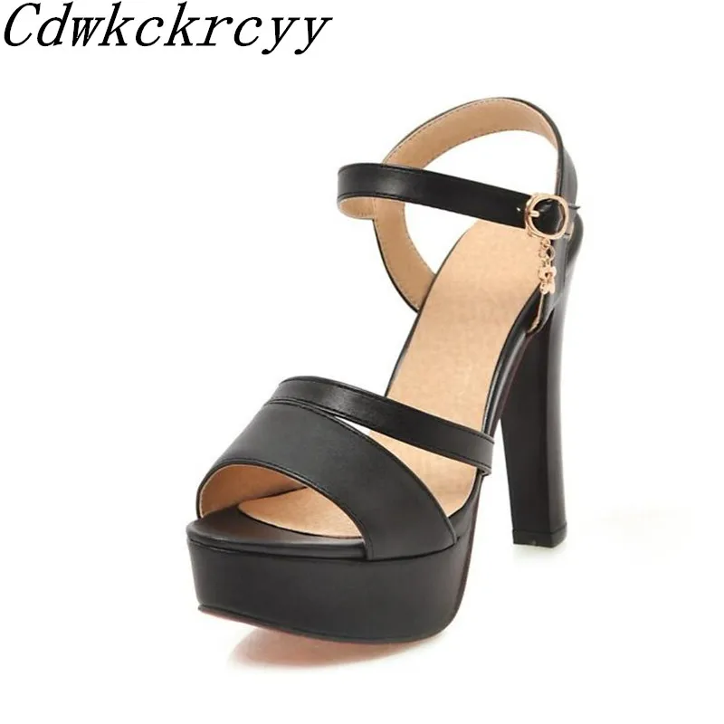 Summer New pattern fashion Europe and America black sexy high heel Women sandals Thick bottom Waterproof temperament sandals
Summer New pattern fashion Europe and America black sexy high heel Women sandals Thick bottom Waterproof temperament sandals