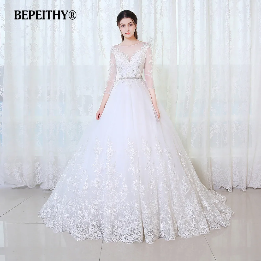 BEPEITHY Ball Gown Princess Wedding Dress Full Sleeves With Belt Vestido De Novia 2020 Lace Vintage Bridal Dresses Casamento
BEPEITHY Ball Gown Princess Wedding Dress Full Sleeves With Belt Vestido De Novia 2020 Lace Vintage Bridal Dresses Casamento
