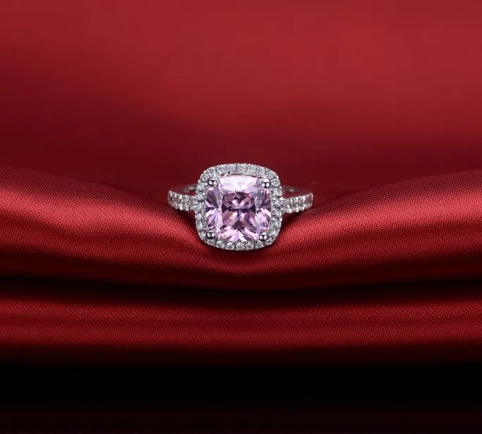 14K Pink Cushion 1CT High Quality Solid White Gold Guarantee NSCD Diamond Ring for Women Weding Classic Jewelry
14K Pink Cushion 1CT High Quality Solid White Gold Guarantee NSCD Diamond Ring for Women Weding Classic Jewelry