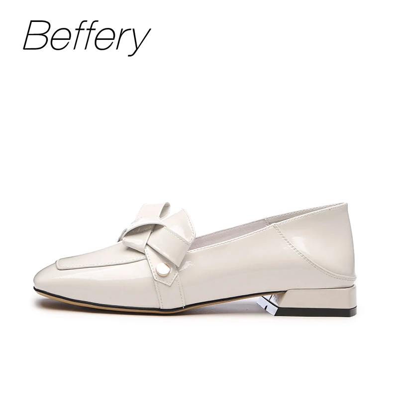 Beffery 2018 новые весенние женские туфли из лакированной кожи на плоской подошве