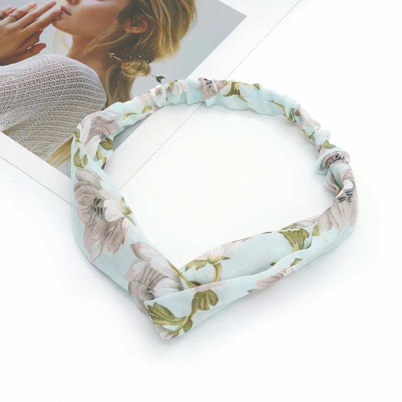 Flower headband Fashion Retro Women Elastic Turban Twisted Knotted Ethnic Headband Floral Wide Stretch Girls Hair Accessories
Flower headband Fashion Retro Women Elastic Turban Twisted Knotted Ethnic Headband Floral Wide Stretch Girls Hair Accessories