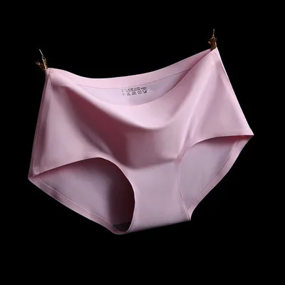2pcs/lot ice silk no trace stereo soft europe quality wearring Panties 5011 Massage Breathable high elastic woman sexy briefs
2pcs/lot ice silk no trace stereo soft europe quality wearring Panties 5011 Massage Breathable high elastic woman sexy briefs