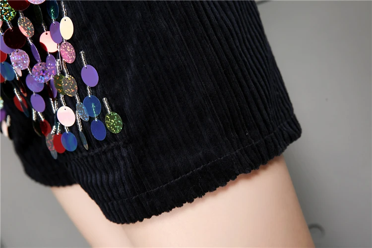 LYFZOUS Autumn Winter fashion Women Shorts Wide Leg Shorts Corduroy Colored sequinS DiamondS High Waist WARM Shorts Chic Shorts
LYFZOUS Autumn Winter fashion Women Shorts Wide Leg Shorts Corduroy Colored sequinS DiamondS High Waist WARM Shorts Chic Shorts