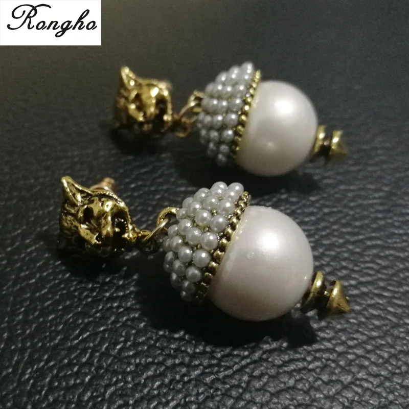 New Brand Vintage Pearl Leopard Stud Earrings for Women Fashion Jewelry Metal Earring Pendant Antique Gold Brincos Female Bijoux
New Brand Vintage Pearl Leopard Stud Earrings for Women Fashion Jewelry Metal Earring Pendant Antique Gold Brincos Female Bijoux