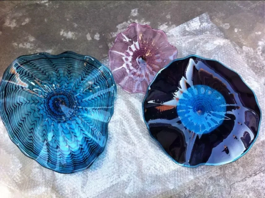 Handmade Blown Glass Wall Plates Art Decor Multicolor Glass Wall Mount Light Fixtures Luxury Murano Art
Handmade Blown Glass Wall Plates Art Decor Multicolor Glass Wall Mount Light Fixtures Luxury Murano Art