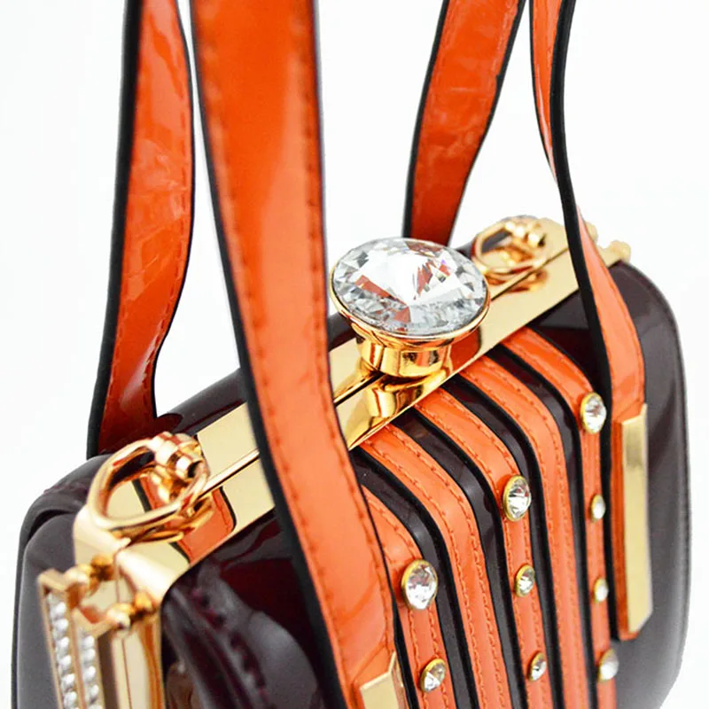 2020 Fashion Italian Design African Ladies Shoes and Bags To Match Set Nigerian Wedding Party Shoe and Bag in Silver color
2020 Fashion Italian Design African Ladies Shoes and Bags To Match Set Nigerian Wedding Party Shoe and Bag in Silver color