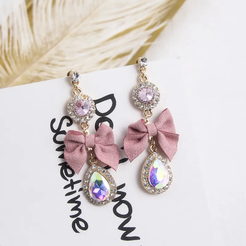New Cute Pink Bow Luxury Rhinestone Pendant Drop Dangle Earrings for Women Girl Korean Trendy Statement Jewelry Brincos 6G1002
New Cute Pink Bow Luxury Rhinestone Pendant Drop Dangle Earrings for Women Girl Korean Trendy Statement Jewelry Brincos 6G1002