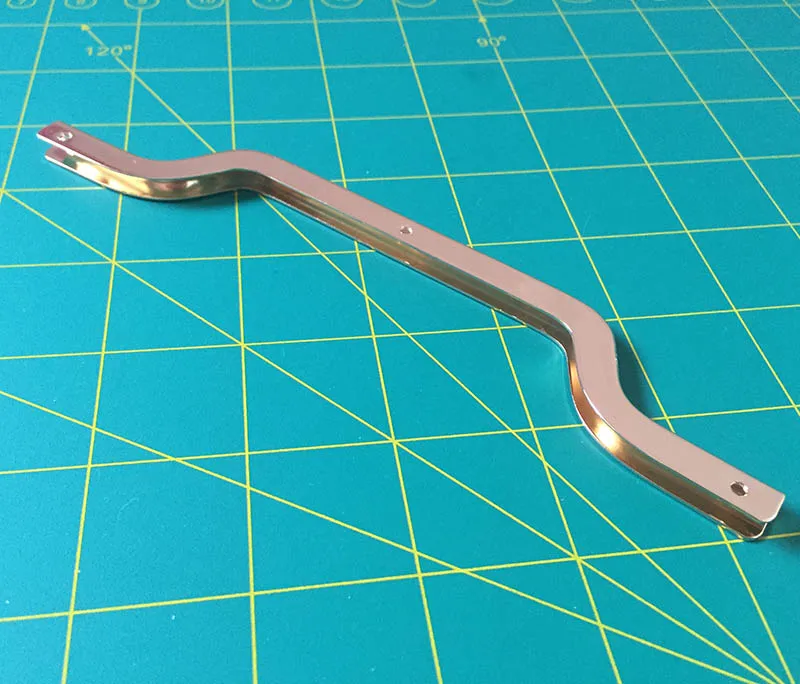 7 Inch Light gold Metal bags corner, corner protector for bag ,leather handmade bags findings
7 Inch Light gold Metal bags corner, corner protector for bag ,leather handmade bags findings