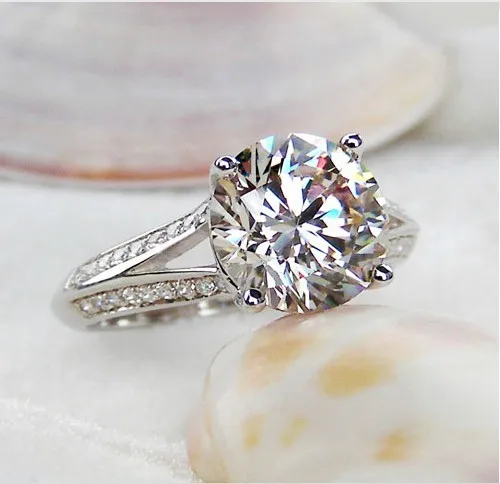 Glitter Love 3 Carat Diamond Engagement Rings Star Cinta Beautiful Jewelry Platinum 950 Ring
Glitter Love 3 Carat Diamond Engagement Rings Star Cinta Beautiful Jewelry Platinum 950 Ring