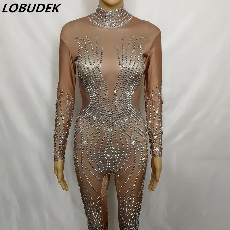 Silver Rhinestones Nude Color Jumpsuit Sexy Nightclub Bar Female Singer Costume Acrobatic Performance Elastic Rompers Stage Wear
Silver Rhinestones Nude Color Jumpsuit Sexy Nightclub Bar Female Singer Costume Acrobatic Performance Elastic Rompers Stage Wear