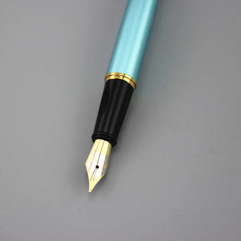 male female DKW blue fountain pen High quality metal pens business gift father gift luxury caneta with 5pcs ink sac 051
male female DKW blue fountain pen High quality metal pens business gift father gift luxury caneta with 5pcs ink sac 051