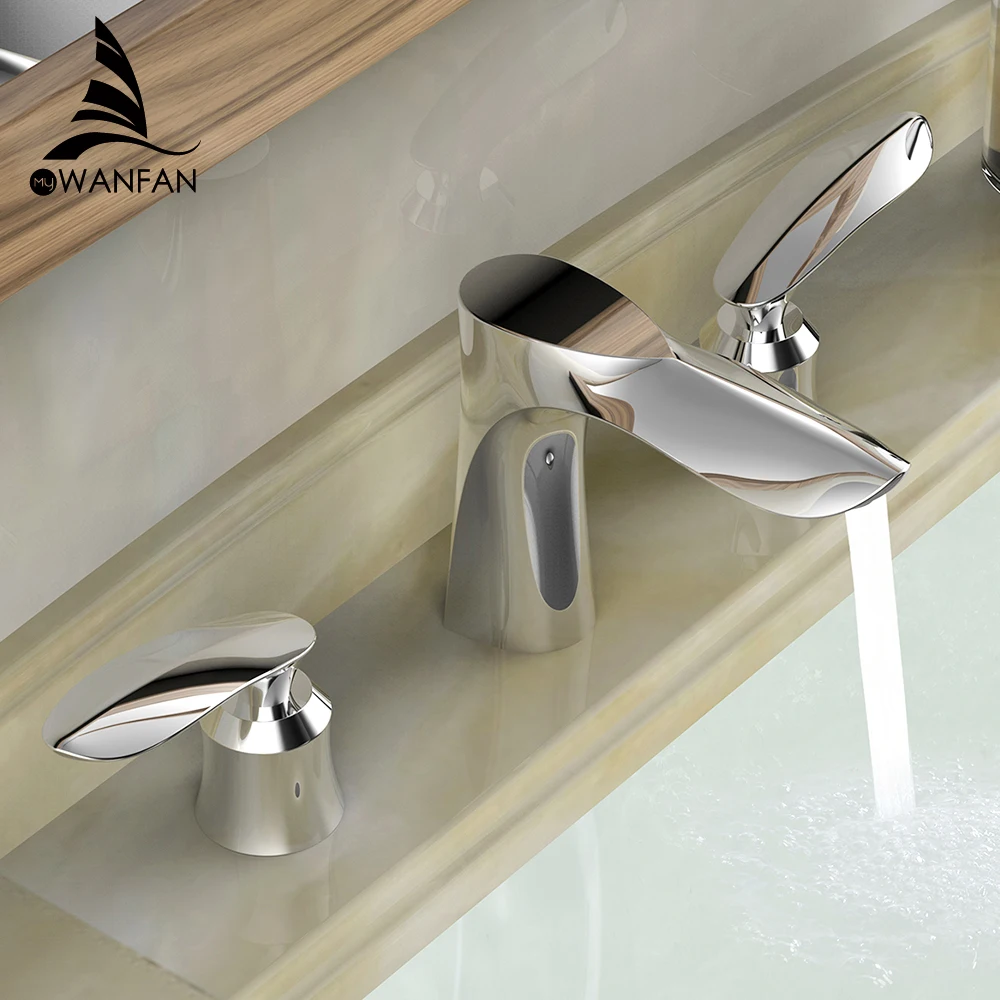 Chrome Deck Mounted Bathtub Faucet Set 3 Holes Widespread Tub Mixer Bathroom Goose Neck Bath Shower Set with Hand shower 0152
Chrome Deck Mounted Bathtub Faucet Set 3 Holes Widespread Tub Mixer Bathroom Goose Neck Bath Shower Set with Hand shower 0152