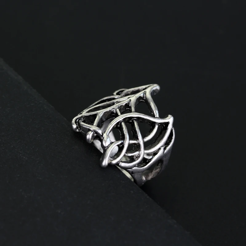 MQCHUN Movie Vintage Jewelry Rings Elf King Nest Hollow Ring Men Women Finger Ring Legolas Father Accessories Christmas Gift
MQCHUN Movie Vintage Jewelry Rings Elf King Nest Hollow Ring Men Women Finger Ring Legolas Father Accessories Christmas Gift