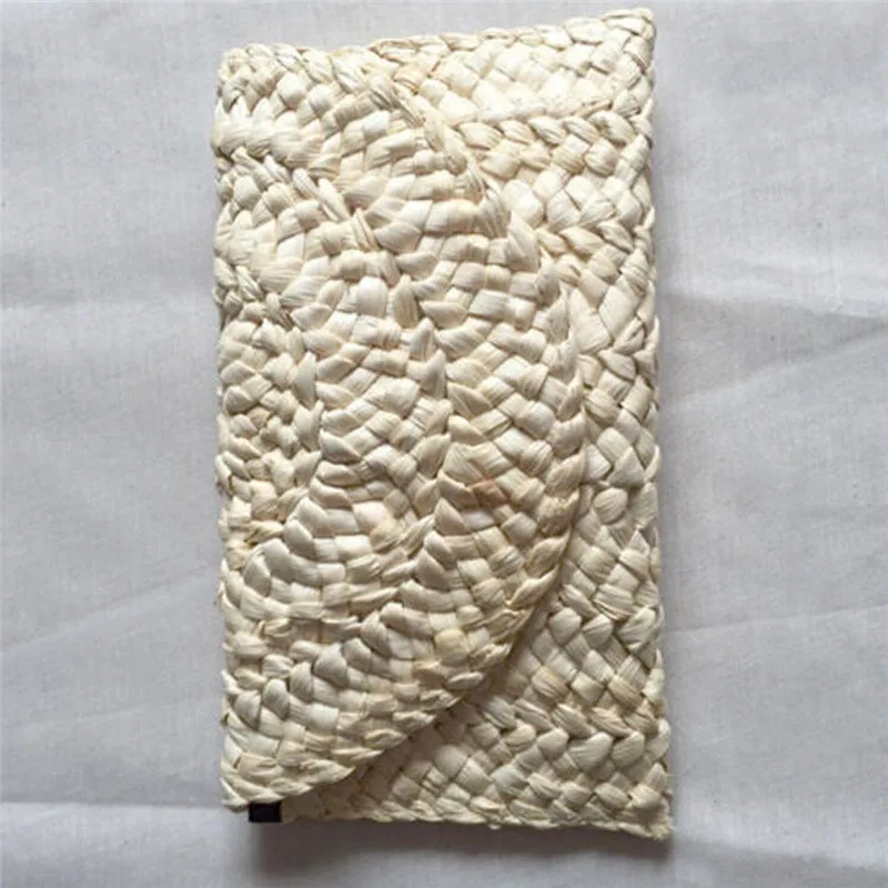 Women's Summer Straw Knitted Handbag New Fashionable Bohemian Long Square Bag Ladies' Stylish Soild Color Beach Clutch Hot Sale
Women's Summer Straw Knitted Handbag New Fashionable Bohemian Long Square Bag Ladies' Stylish Soild Color Beach Clutch Hot Sale