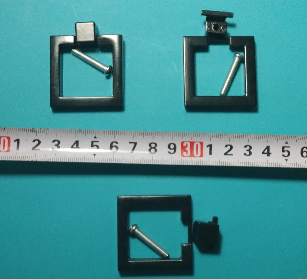 20Pcs/Lot Black Lacquer Square Zinc ring knob Kitchen Cupboard Furniture Cabinet Pull Ring Handle Pull Knob
20Pcs/Lot Black Lacquer Square Zinc ring knob Kitchen Cupboard Furniture Cabinet Pull Ring Handle Pull Knob