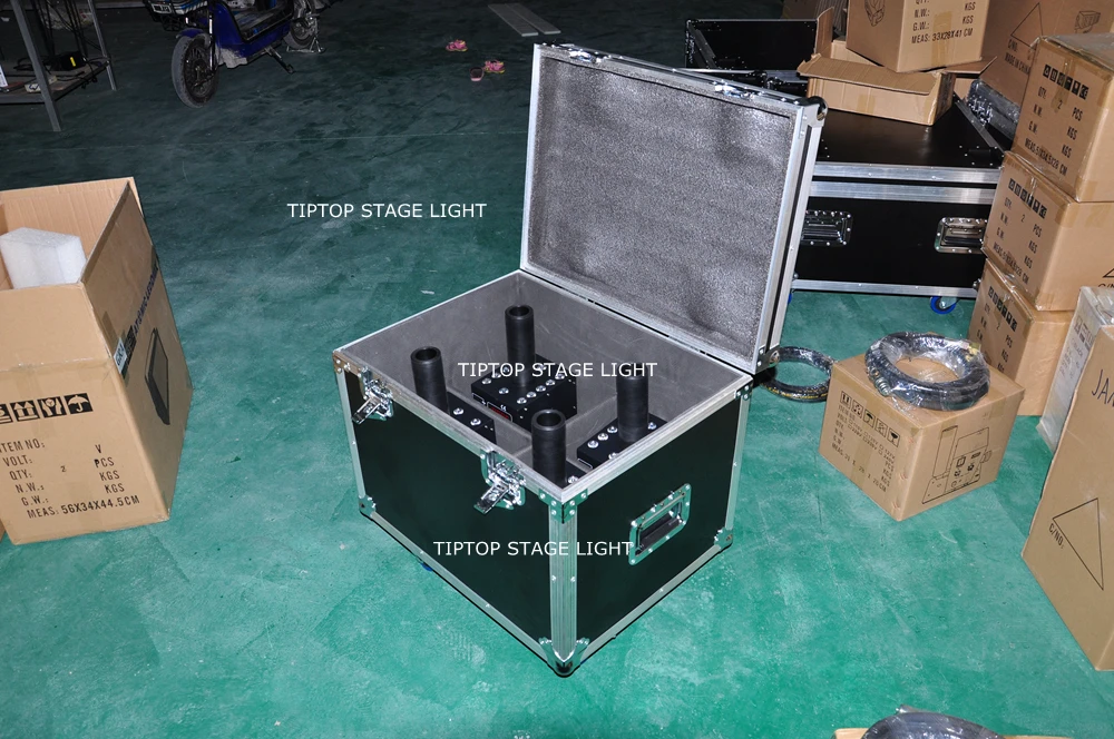 TIPTOP 4IN1 Road Case Packing Wheels Portable + RGB Led Co2 Jet Cannon Switchable DMX512 12x3W Tri Color Dimming China Stock
TIPTOP 4IN1 Road Case Packing Wheels Portable + RGB Led Co2 Jet Cannon Switchable DMX512 12x3W Tri Color Dimming China Stock