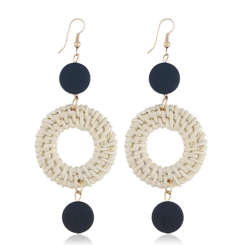 New Bohemian ethnicity vintage exaggerated fringed statement earrings fashion simple rattan knitted pendant earrings for women
New Bohemian ethnicity vintage exaggerated fringed statement earrings fashion simple rattan knitted pendant earrings for women