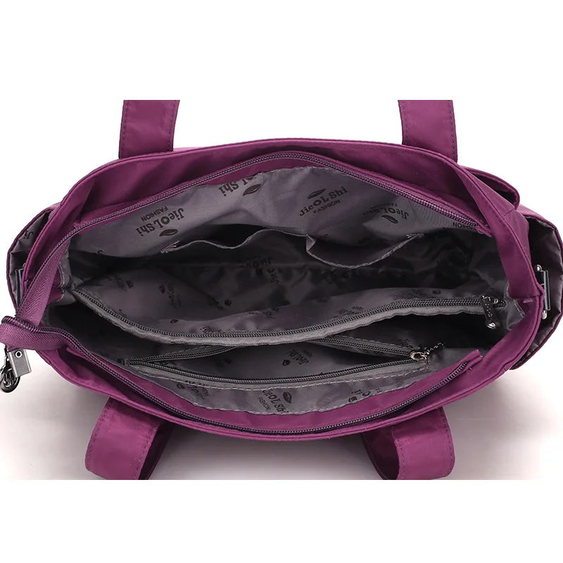 Large Capacity Crossbody Bag For Women Casual Totes Bags 2019 New Brand Fashion Nylon Shoulder Bag Women Messenger Bags M174
Large Capacity Crossbody Bag For Women Casual Totes Bags 2019 New Brand Fashion Nylon Shoulder Bag Women Messenger Bags M174