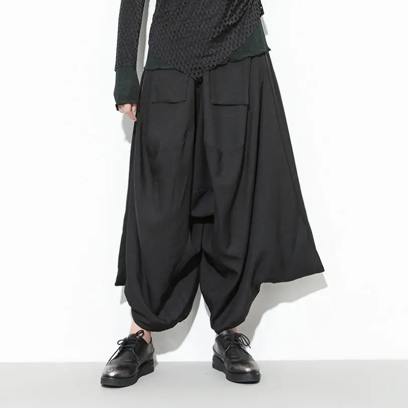 Autumn Europe And The United States Personality Pants Large Size Low Crotch Black Men And Women Multi-pocket Loose Harem Pants
Autumn Europe And The United States Personality Pants Large Size Low Crotch Black Men And Women Multi-pocket Loose Harem Pants