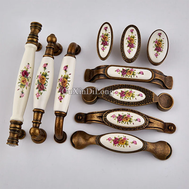 10PCS European Antique Kitchen Door Furniture Handles Ceramic Printing Cupboard Drawer Wardrobe Cabinet Pull Handles&Knobs
10PCS European Antique Kitchen Door Furniture Handles Ceramic Printing Cupboard Drawer Wardrobe Cabinet Pull Handles&Knobs