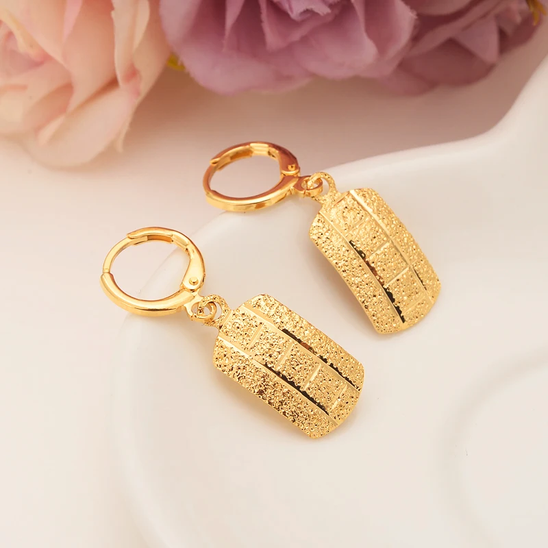Bangrui Gold Color Geometry Earrings Women/Girl,Love Trendy Jewelry for African/Arab/Middle Eastern kids mother GIFT
Bangrui Gold Color Geometry Earrings Women/Girl,Love Trendy Jewelry for African/Arab/Middle Eastern kids mother GIFT