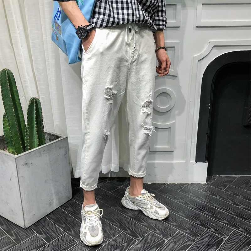 Summer New Fashion Nine Points Pants Super Handsome Broken Hole Couple Jeans Casual Slim Youthful Jeans Simple White Jeans
Summer New Fashion Nine Points Pants Super Handsome Broken Hole Couple Jeans Casual Slim Youthful Jeans Simple White Jeans