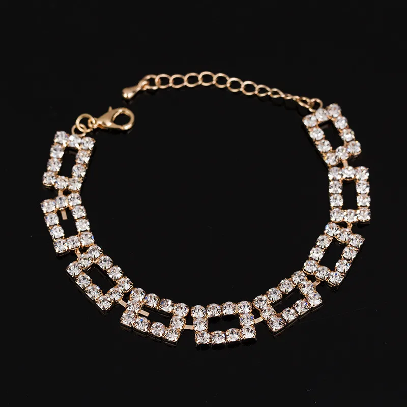 Geometric Full Zircon Hollow Flower Bracelets For Female Charm Gold Color Bracelet&Bangle Gift For Women Jewelry Pulsera Mujer
Geometric Full Zircon Hollow Flower Bracelets For Female Charm Gold Color Bracelet&Bangle Gift For Women Jewelry Pulsera Mujer