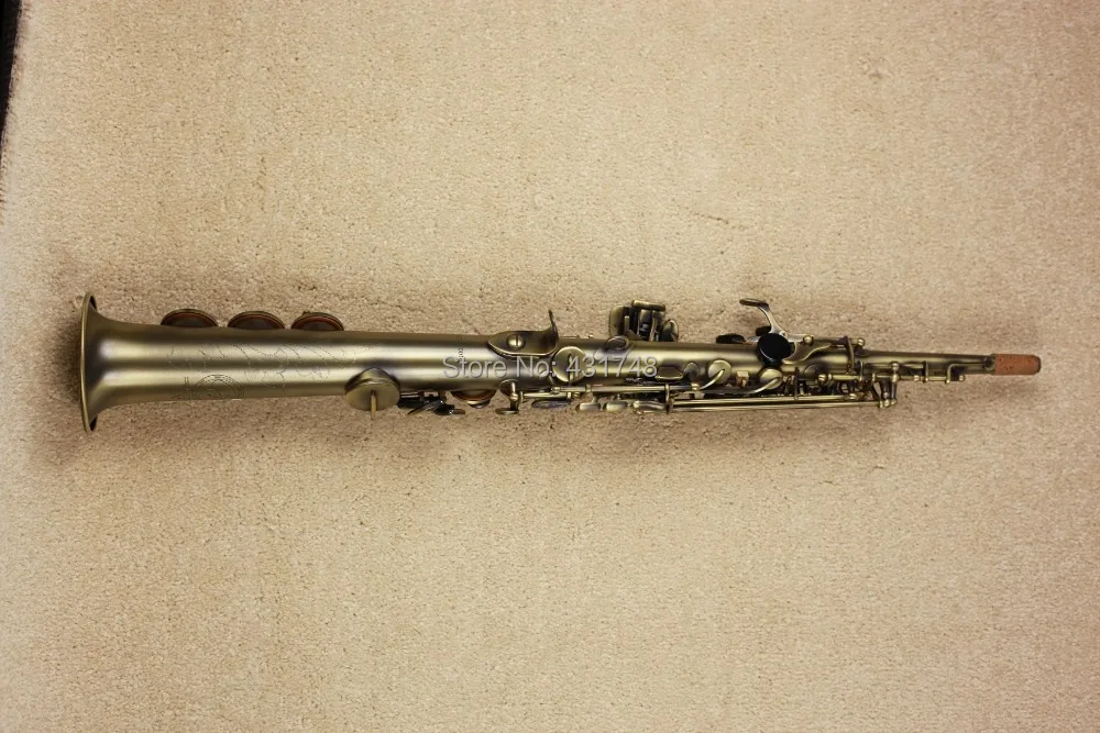 Bb Soprano Saxophone Antique Lacquer with Case Musical instruments 
Bb Soprano Saxophone Antique Lacquer with Case Musical instruments