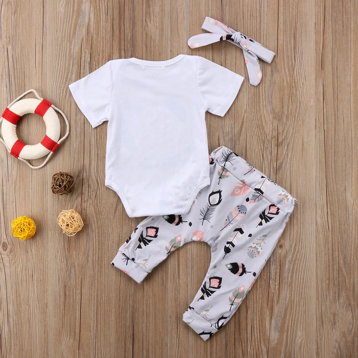 Newborn Kid Baby Girl Cotton Clothes set Floral Jumpsuit Romper Bodysuit Pants+headband Outfits 3pcs
Newborn Kid Baby Girl Cotton Clothes set Floral Jumpsuit Romper Bodysuit Pants+headband Outfits 3pcs