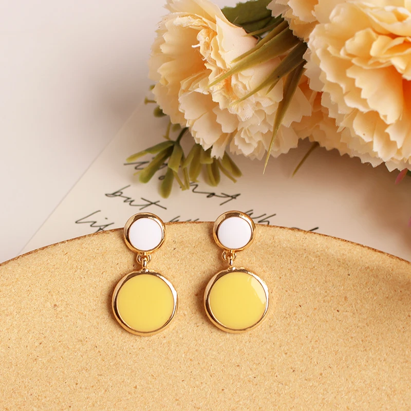 No pierced earrings korean fashion clip on earrings without piercing round yellow earring
No pierced earrings korean fashion clip on earrings without piercing round yellow earring