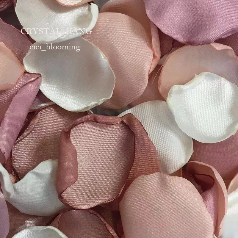 Peach Light Purple Old Rose and Ivory Petals For Weddings Soft Satin Flower Girl Rose Petal 100 pieces /Lot
Peach Light Purple Old Rose and Ivory Petals For Weddings Soft Satin Flower Girl Rose Petal 100 pieces /Lot