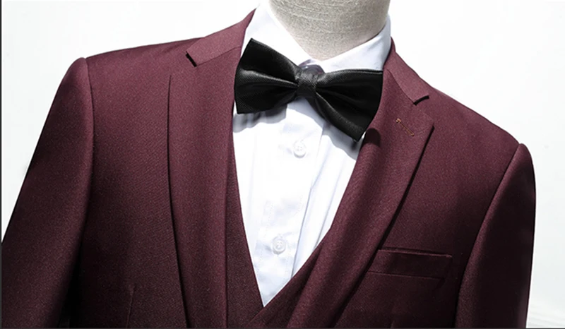 MOGU Three Piece Pure Color Wedding Suits Men 2017 New Fashion Solid Slim Fit Suits For Men High Quality Asian Size Men's Suits
MOGU Three Piece Pure Color Wedding Suits Men 2017 New Fashion Solid Slim Fit Suits For Men High Quality Asian Size Men's Suits