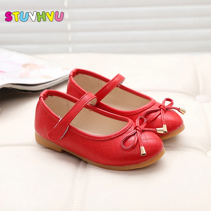 party girls shoes new fashion 2021 baby children kids girl princess leather red shoe spring autumn size 21~36 over 2 years old
party girls shoes new fashion 2021 baby children kids girl princess leather red shoe spring autumn size 21~36 over 2 years old