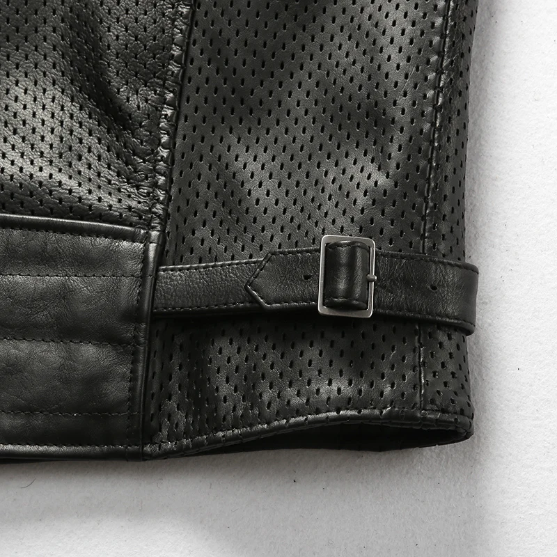 Men's Mesh Breathable Cowhide Vest Perforated Zippper Slim Fit Thick Genuine Leather New Motorcycle Vest Vintage Classic Coat
Men's Mesh Breathable Cowhide Vest Perforated Zippper Slim Fit Thick Genuine Leather New Motorcycle Vest Vintage Classic Coat