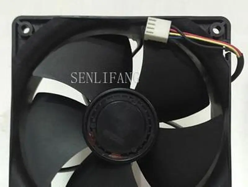 12038 winds of fan violence 12cm high speed dual ball bearing fan 3A 12v V12E12BS2B5-07
12038 winds of fan violence 12cm high speed dual ball bearing fan 3A 12v V12E12BS2B5-07