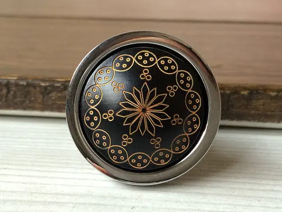 Black Silver Dresser Drawer Knobs Pulls Handles Door Kitchen Cabinet Knobs Furniture Knob Hardware Wood Brown Engraved
Black Silver Dresser Drawer Knobs Pulls Handles Door Kitchen Cabinet Knobs Furniture Knob Hardware Wood Brown Engraved