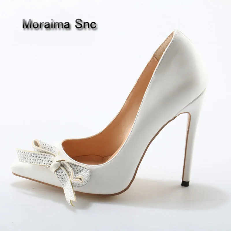 Moraima Snc Brand Crystal Drill Butterfly Knot Decor Pumps Shiny Leather Pointed Toe Ladies Stiletto Heel Bowtie Bridal Shoes
Moraima Snc Brand Crystal Drill Butterfly Knot Decor Pumps Shiny Leather Pointed Toe Ladies Stiletto Heel Bowtie Bridal Shoes