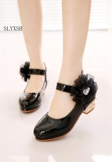 Fathion Big Pearl Bow Flower Girl PU Leather Shoes For Girls Party Dance Children Shoes Girls Princess High Heels Wedding Shoes
Fathion Big Pearl Bow Flower Girl PU Leather Shoes For Girls Party Dance Children Shoes Girls Princess High Heels Wedding Shoes