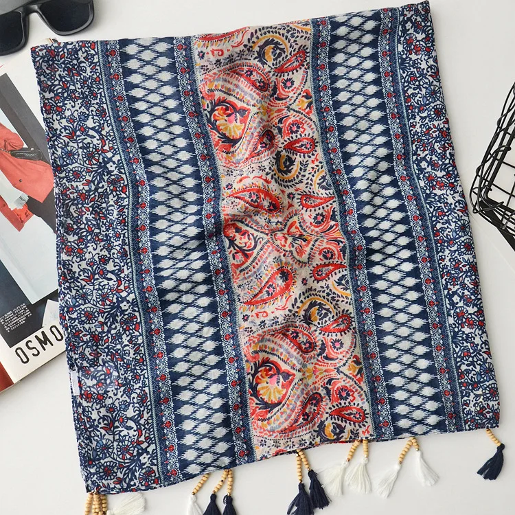 2018 New Bohemia Style Cotton Paisley Print Tassel Scarf Shawls Vintage Floral Print Wrap Hijab Scarves Muffler Free Shipping
2018 New Bohemia Style Cotton Paisley Print Tassel Scarf Shawls Vintage Floral Print Wrap Hijab Scarves Muffler Free Shipping