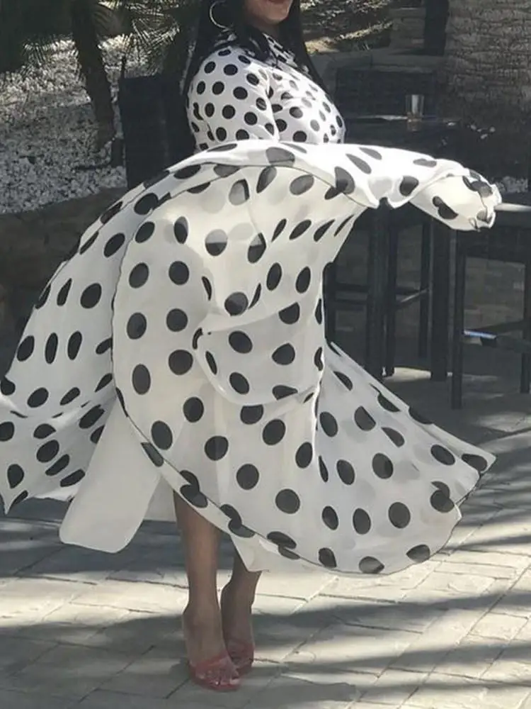 Summer sexy one shoulder oblique collar long one sleeve polka dot print maxi dress for women 2021 african dresses for women
Summer sexy one shoulder oblique collar long one sleeve polka dot print maxi dress for women 2021 african dresses for women