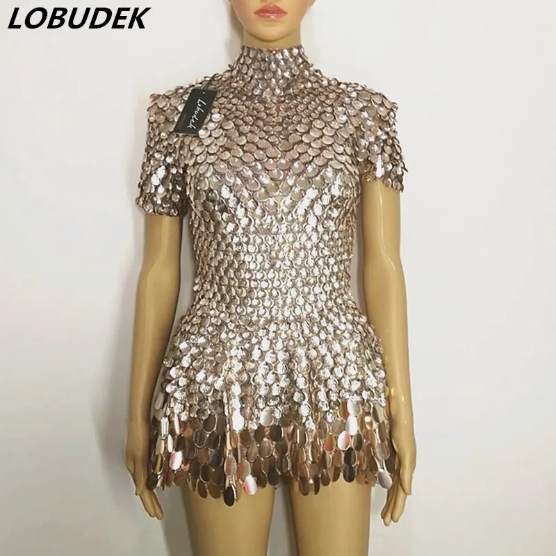 Shining Shells Sequins Short Fish-Scale Mirrors Mini Dress Lady Bar Nightclub DJ Singer DS Stage Performance Dance Outfit
Shining Shells Sequins Short Fish-Scale Mirrors Mini Dress Lady Bar Nightclub DJ Singer DS Stage Performance Dance Outfit