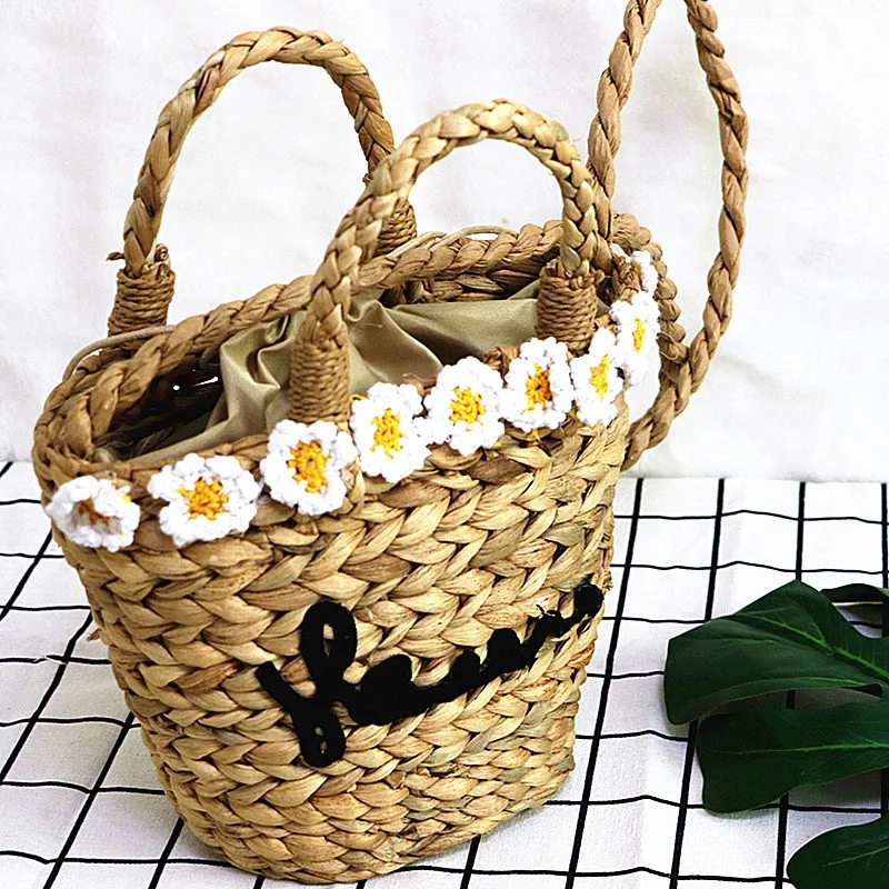 Medium String Basket Beach Bag Women Hand Woven Round Straw Bags Natural Oval Beach Bag Flowers Tote Circle Handbag Dropshipping
Medium String Basket Beach Bag Women Hand Woven Round Straw Bags Natural Oval Beach Bag Flowers Tote Circle Handbag Dropshipping