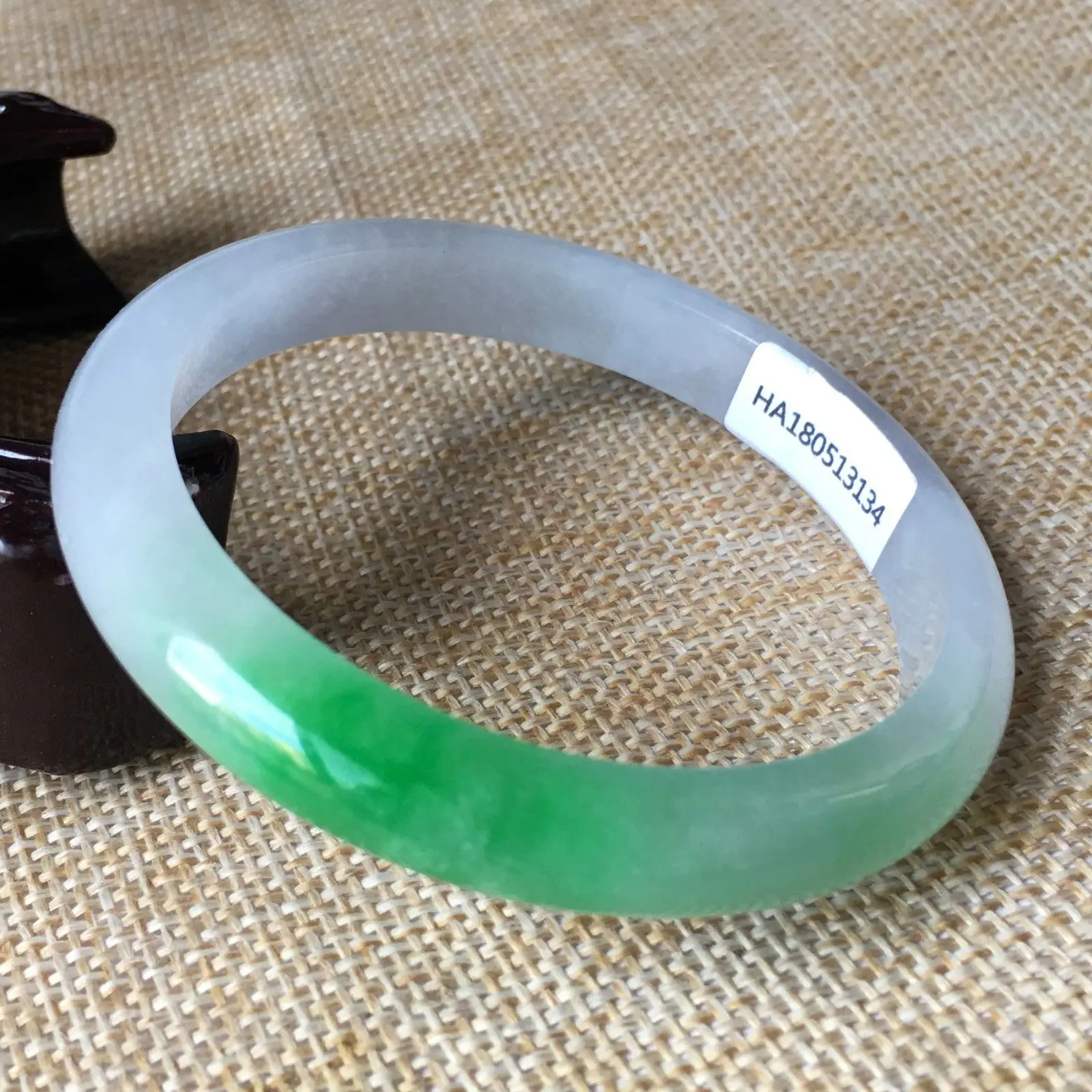 55mm Certified (Grade A)100% Natural Lavender stoneite stone Bracelet Bangle 13134
55mm Certified (Grade A)100% Natural Lavender stoneite stone Bracelet Bangle 13134